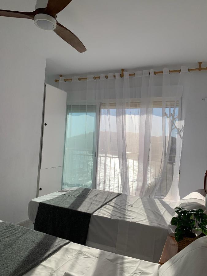 Apartamento En Primerisima Linea De Playa Con Espectaculares Vistas Netflix, Prime Y Disney Oropesa del Mar Dış mekan fotoğraf